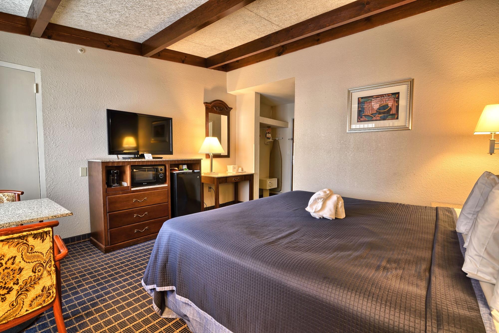 Howard Johnson By Wyndham Bangor Exterior foto